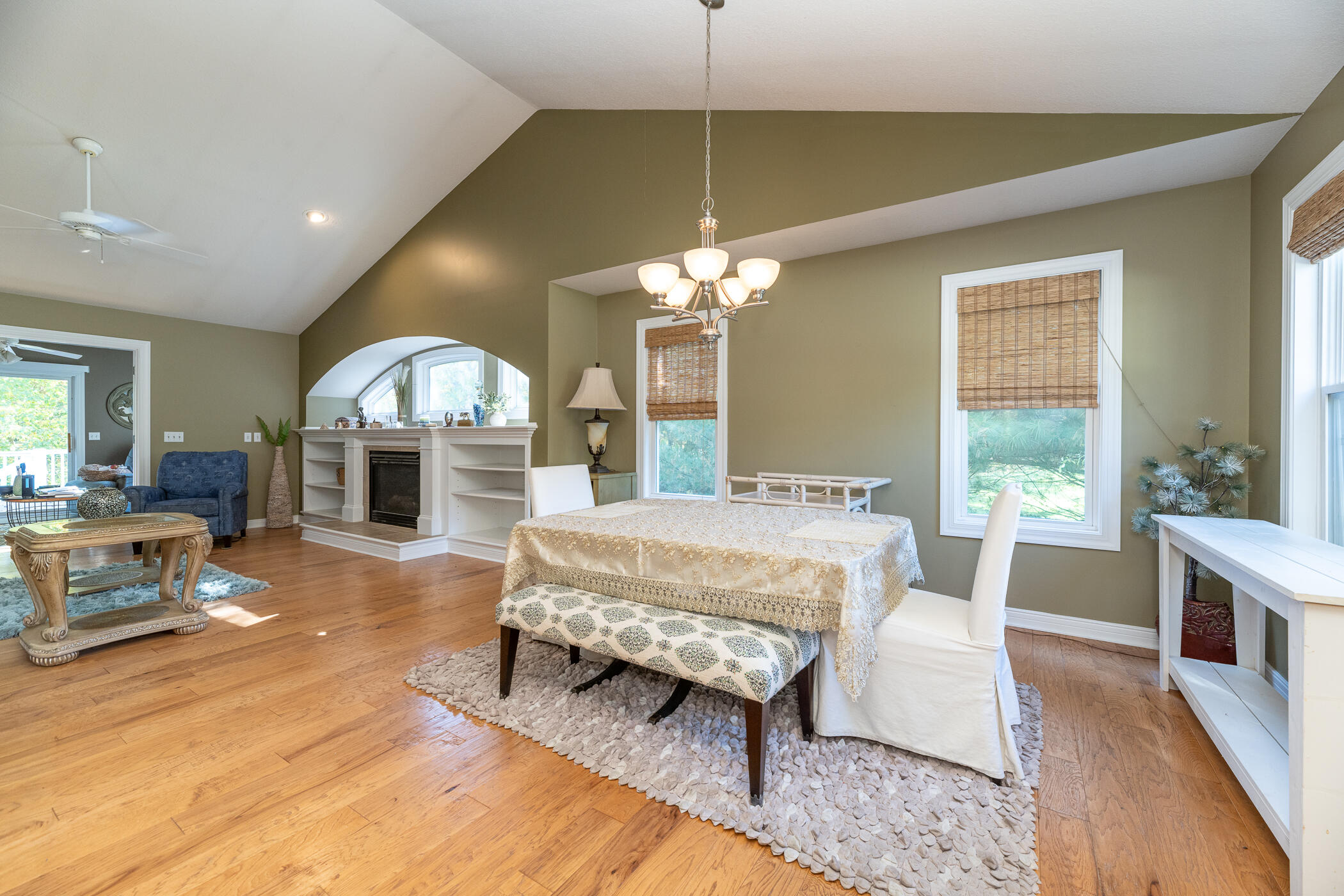 9359 Stratford Woods Trail Kalamazoo MI 49009