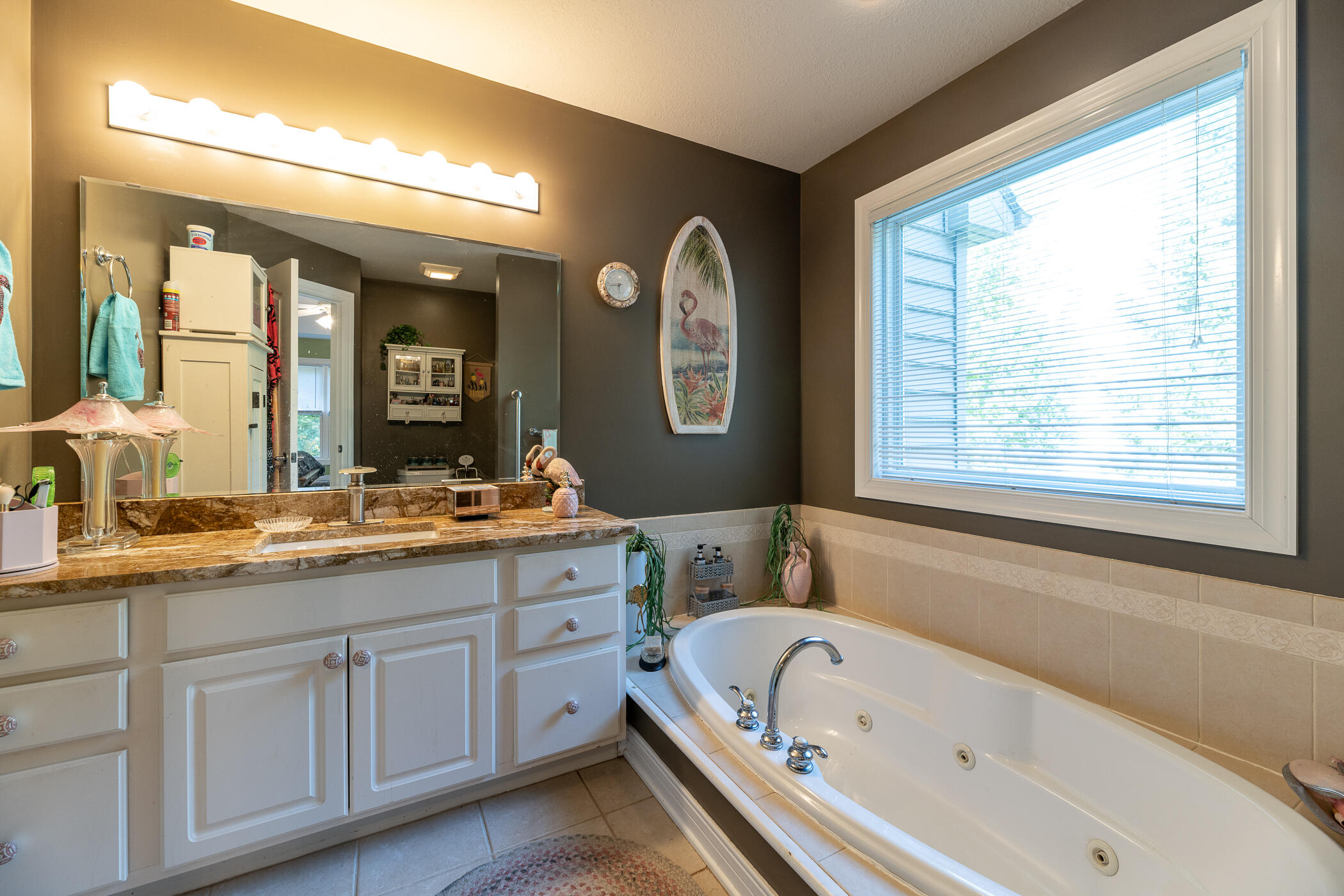9359 Stratford Woods Trail Kalamazoo MI 49009