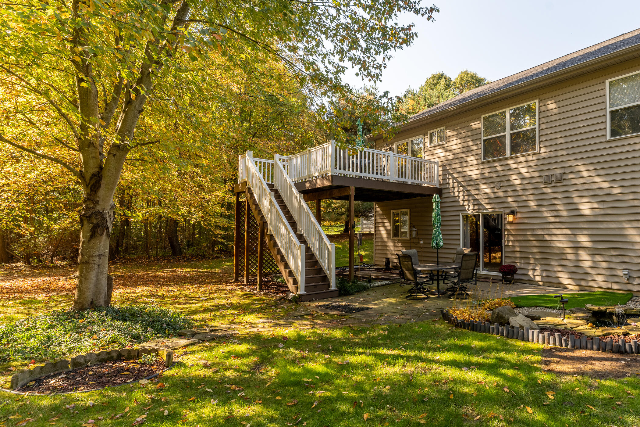 9359 Stratford Woods Trail Kalamazoo MI 49009