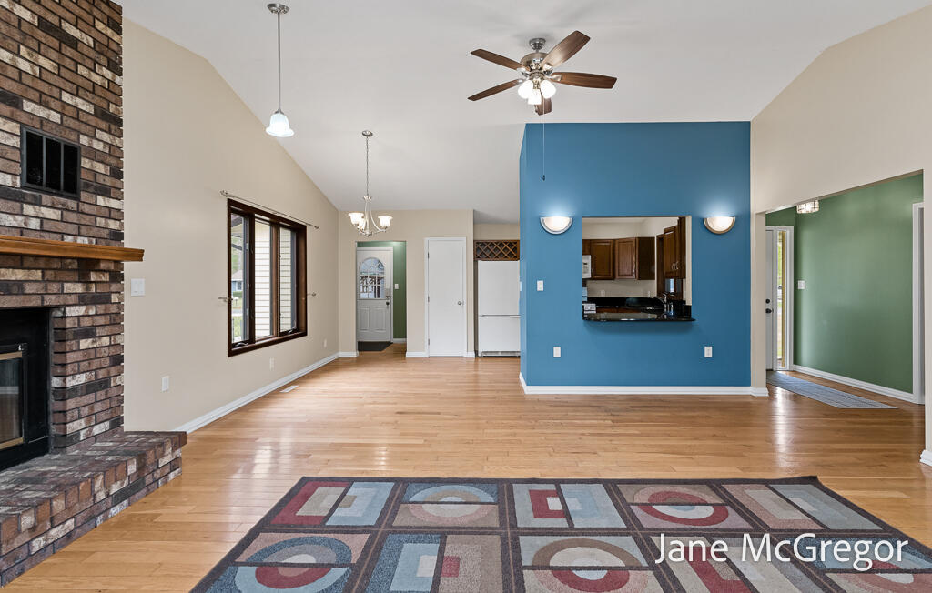 1731 Princess Lane Muskegon MI 49445