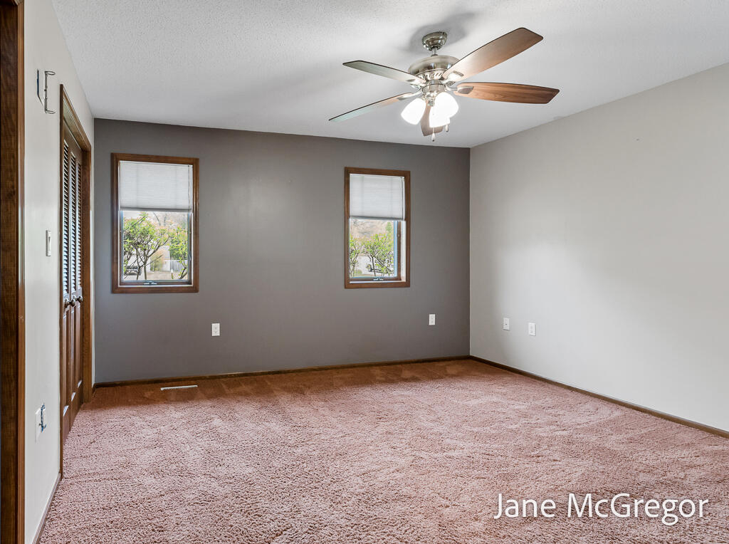1731 Princess Lane Muskegon MI 49445