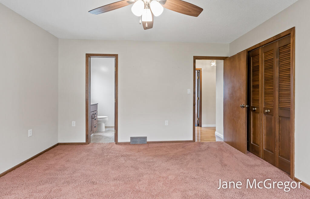 1731 Princess Lane Muskegon MI 49445