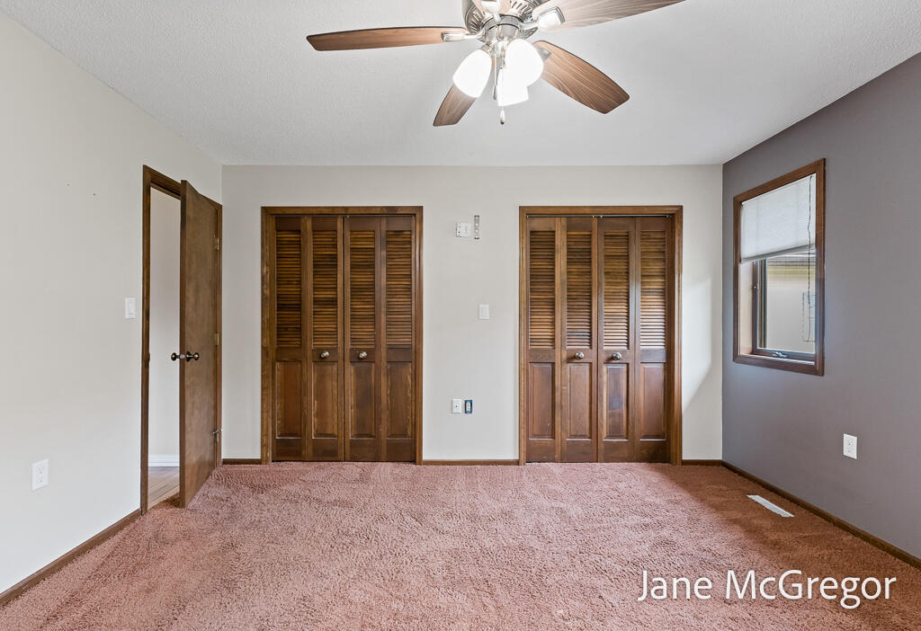 1731 Princess Lane Muskegon MI 49445