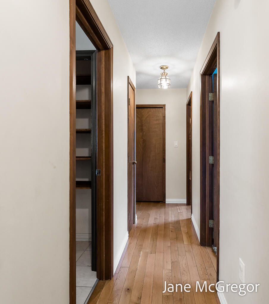 1731 Princess Lane Muskegon MI 49445
