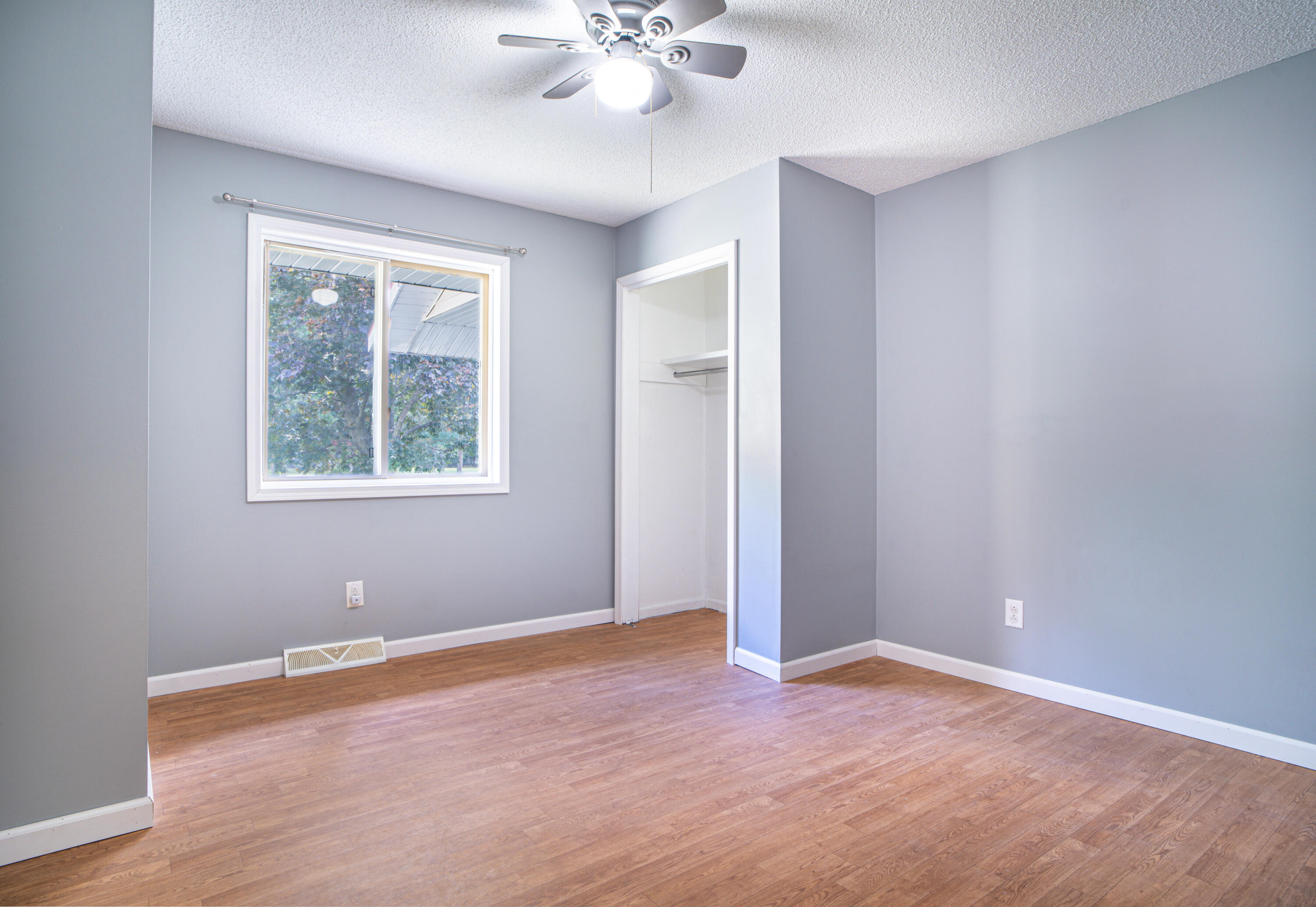 3171 Kooi Street Muskegon MI 49444