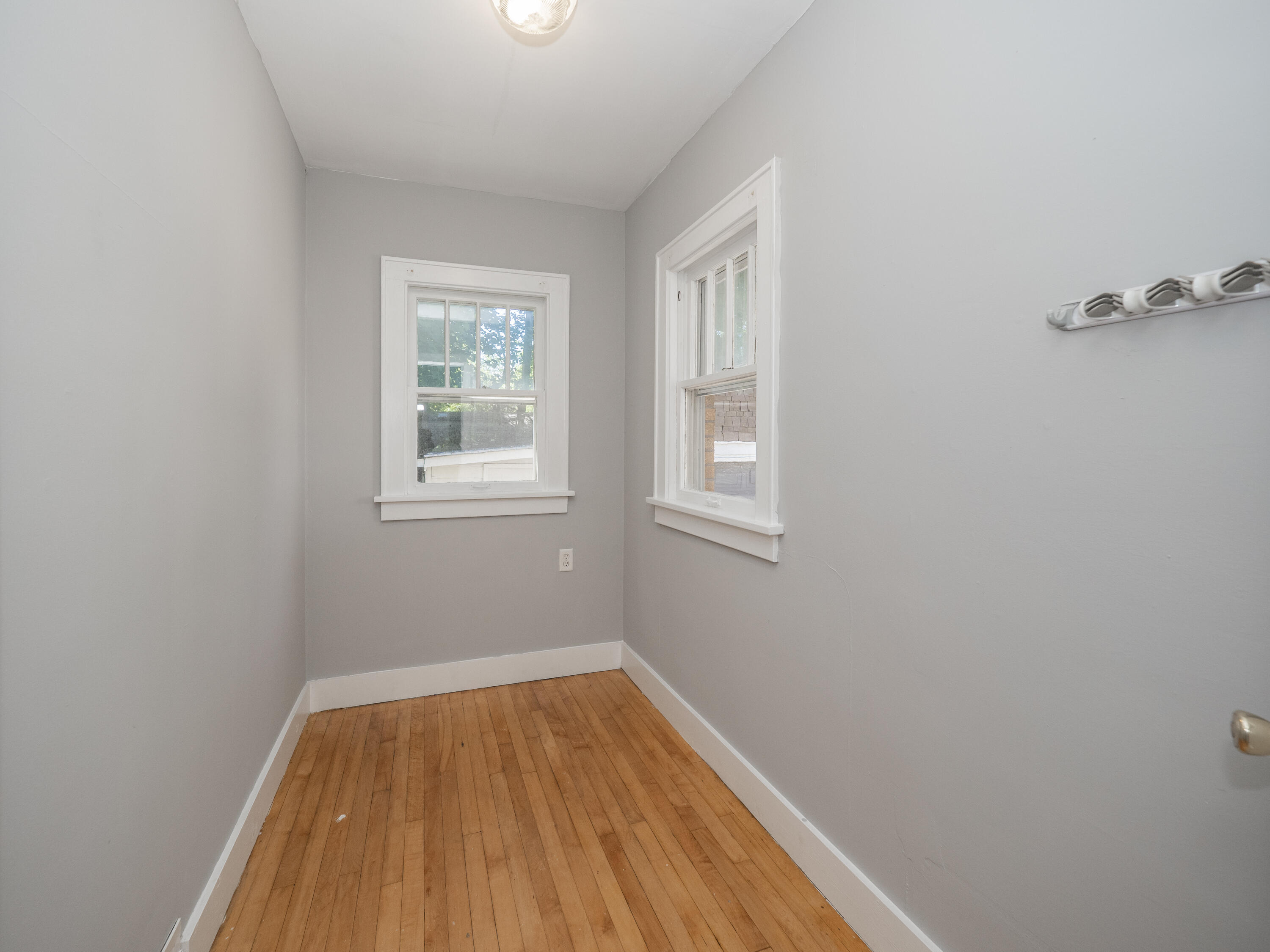 2127 W Main Street Kalamazoo MI 49006