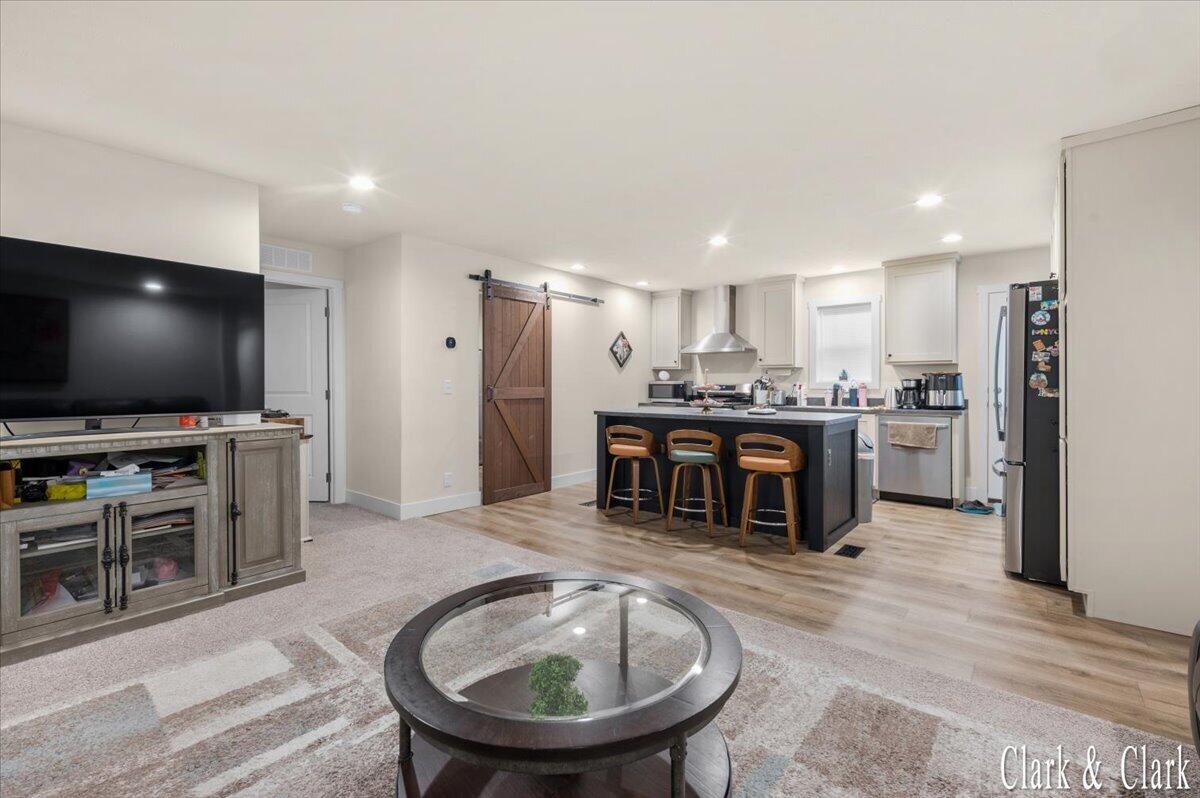 6157 Kran Avenue SE Grand Rapids MI 49548