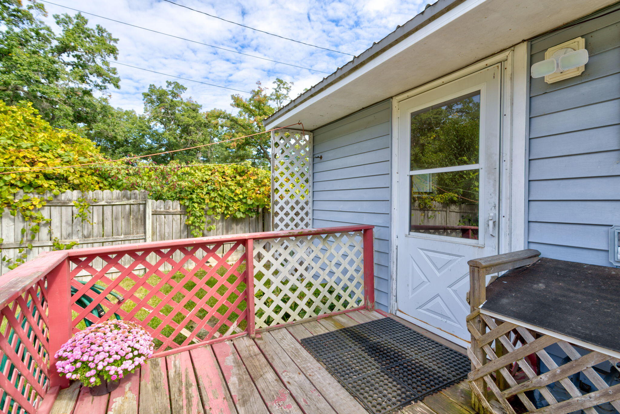 1259 S Brooks Road Muskegon MI 49442