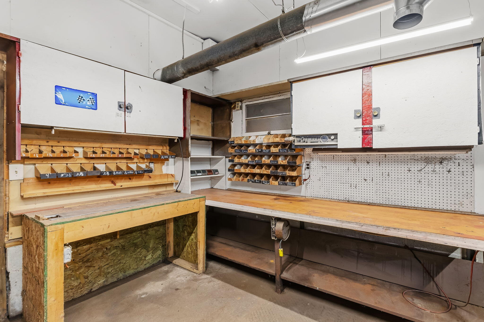 1259 S Brooks Road Muskegon MI 49442