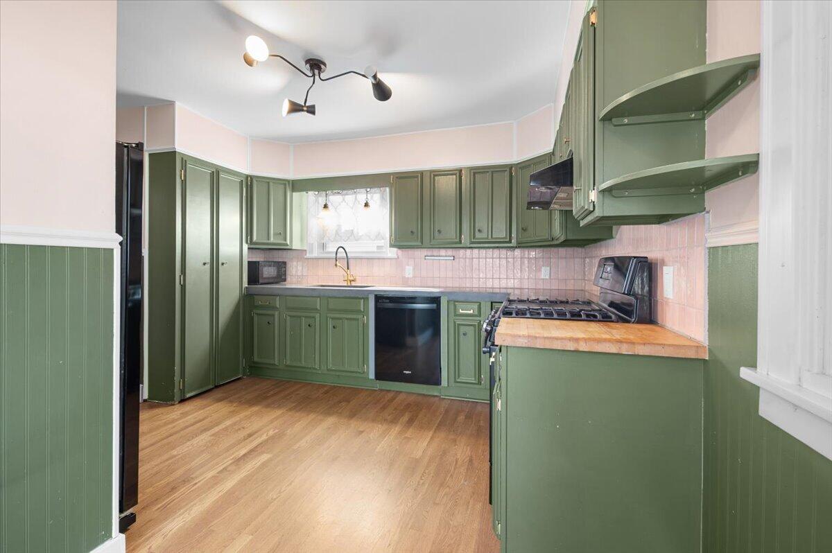 1515 Calvin Avenue SE Grand Rapids MI 49507