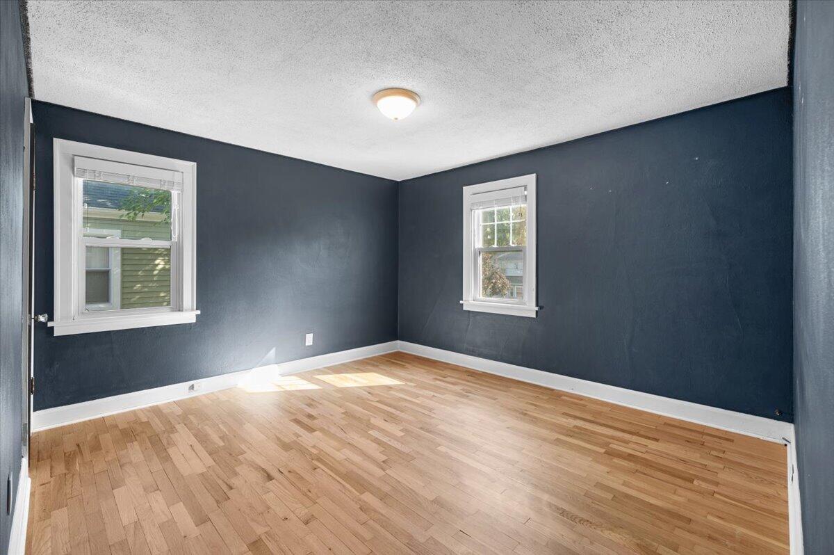 1515 Calvin Avenue SE Grand Rapids MI 49507