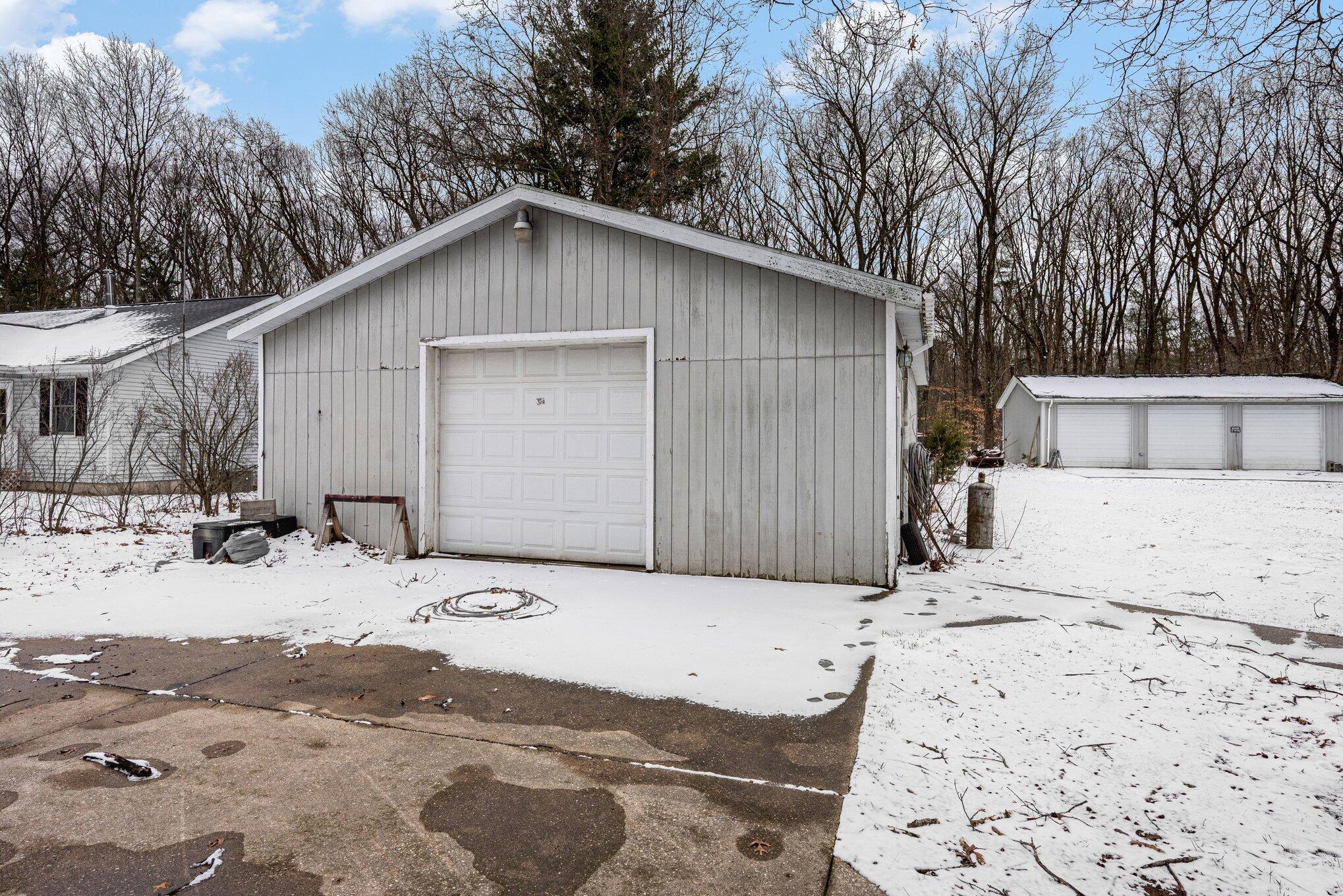 3680 Allegan Dam Road Allegan MI 49010