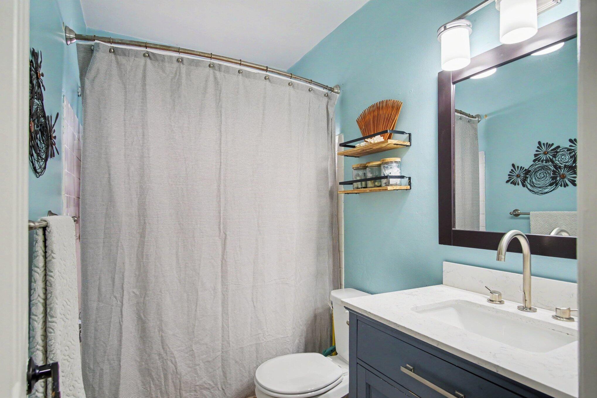 105 Katherine Drive NE Grand Rapids MI 49505