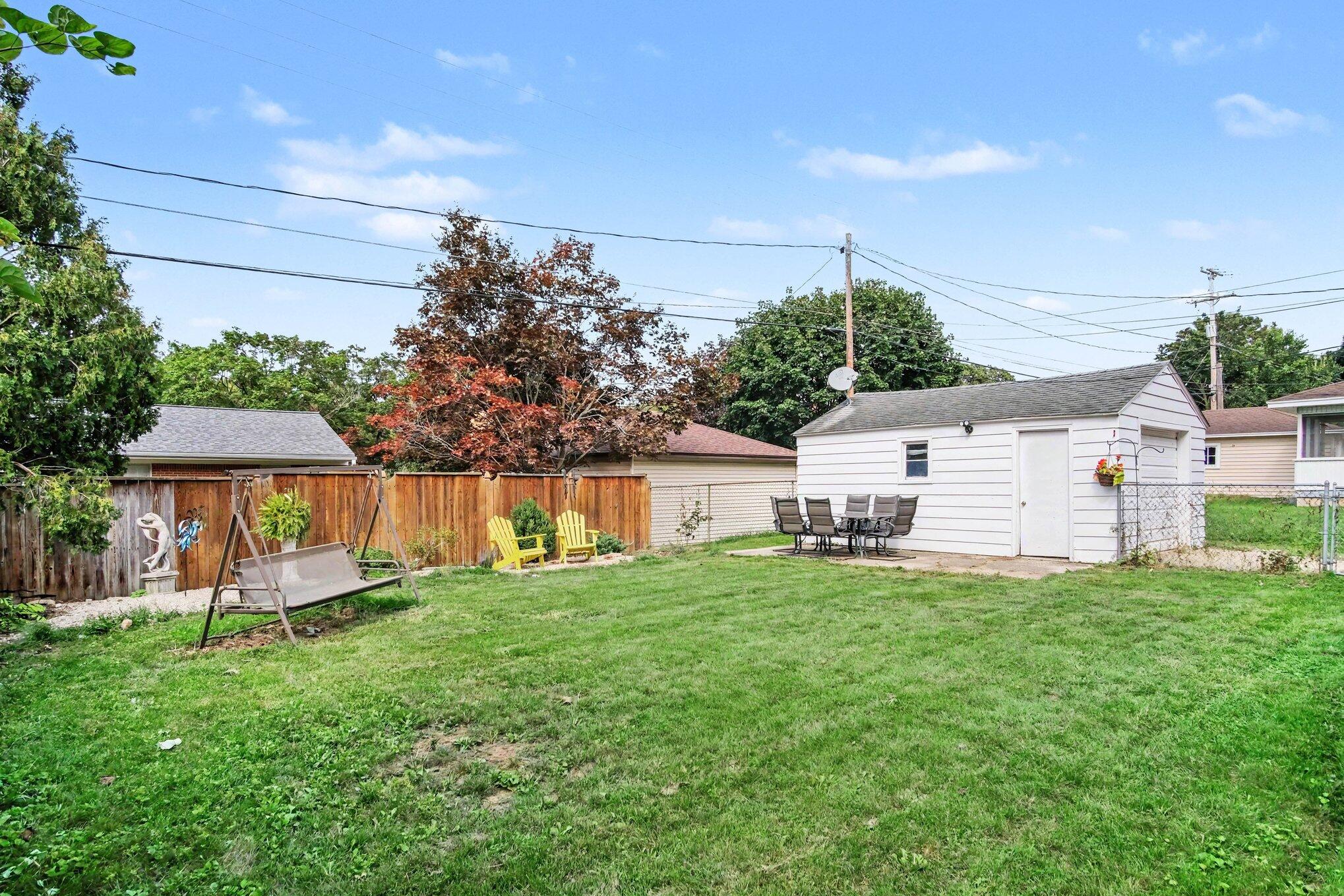 105 Katherine Drive NE Grand Rapids MI 49505