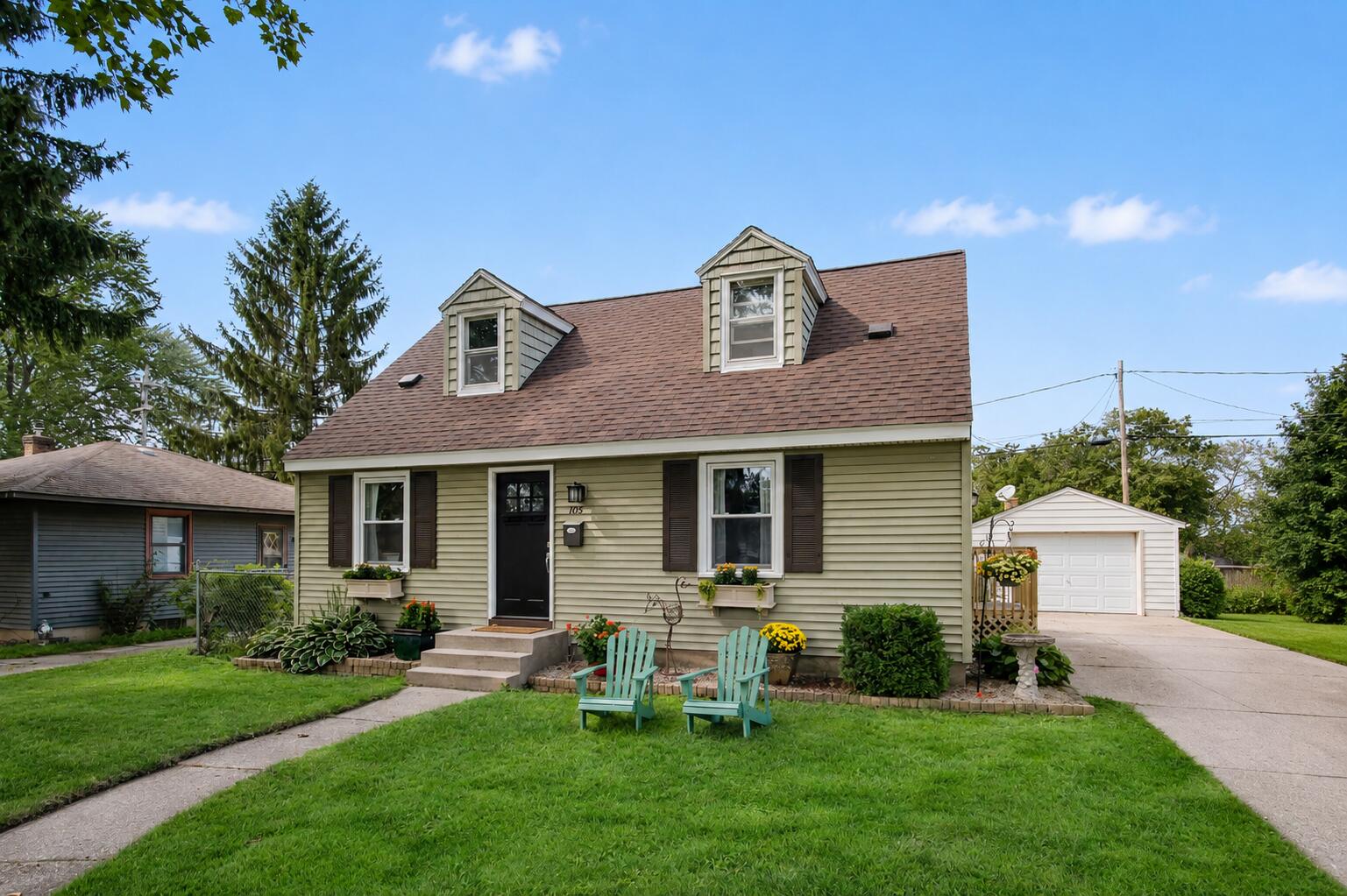 105 Katherine Drive NE Grand Rapids MI 49505