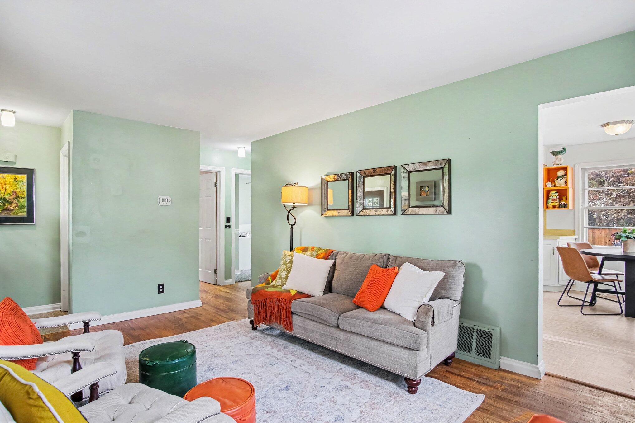 105 Katherine Drive NE Grand Rapids MI 49505