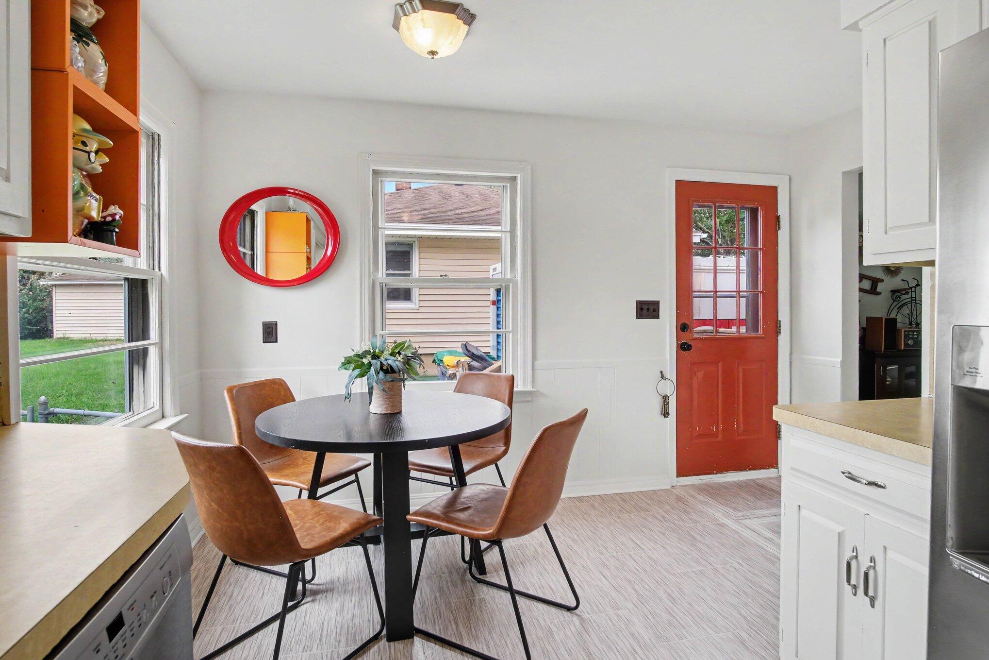 105 Katherine Drive NE Grand Rapids MI 49505