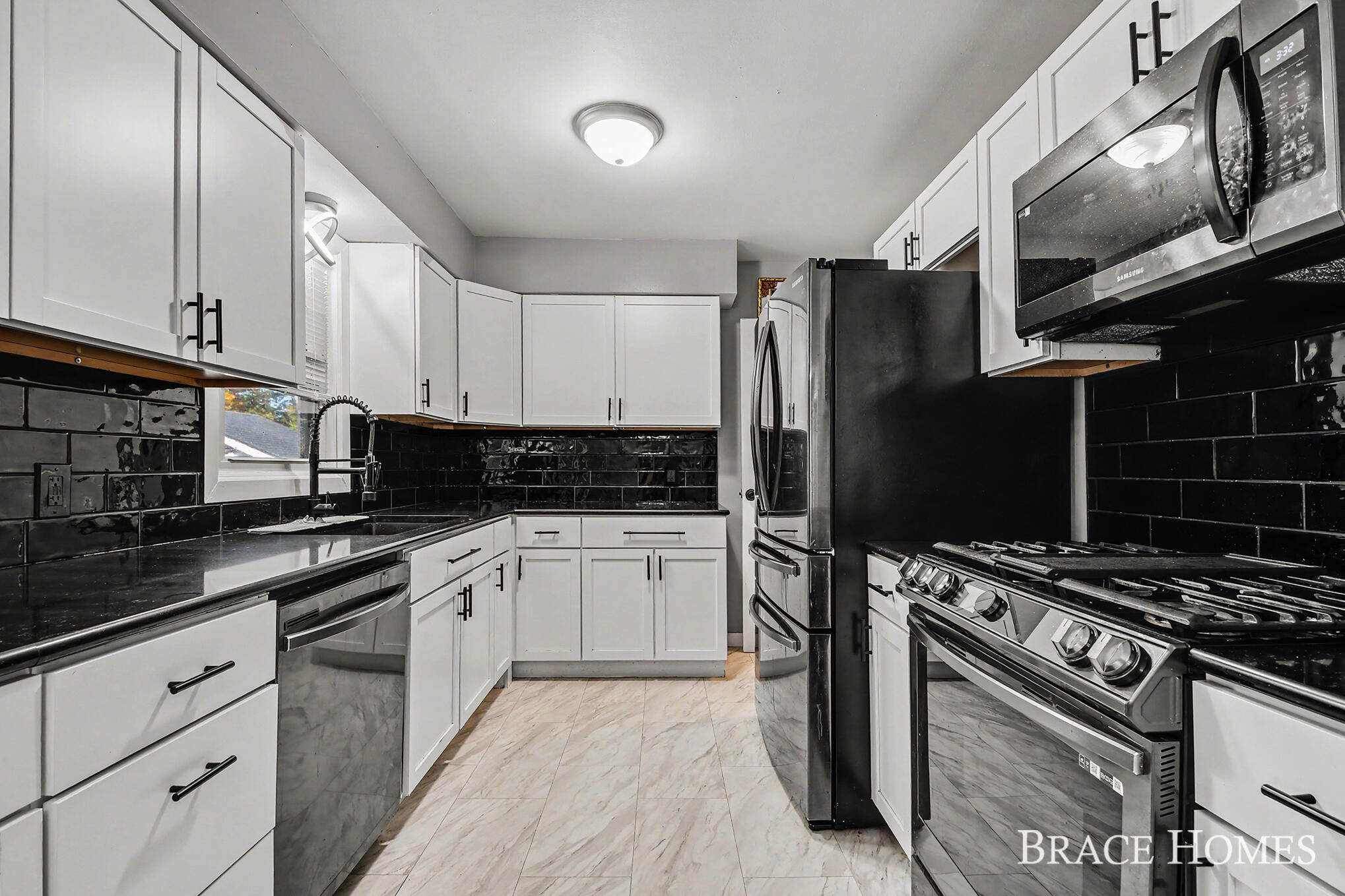 7575 Regal Avenue SE Grand Rapids MI 49548