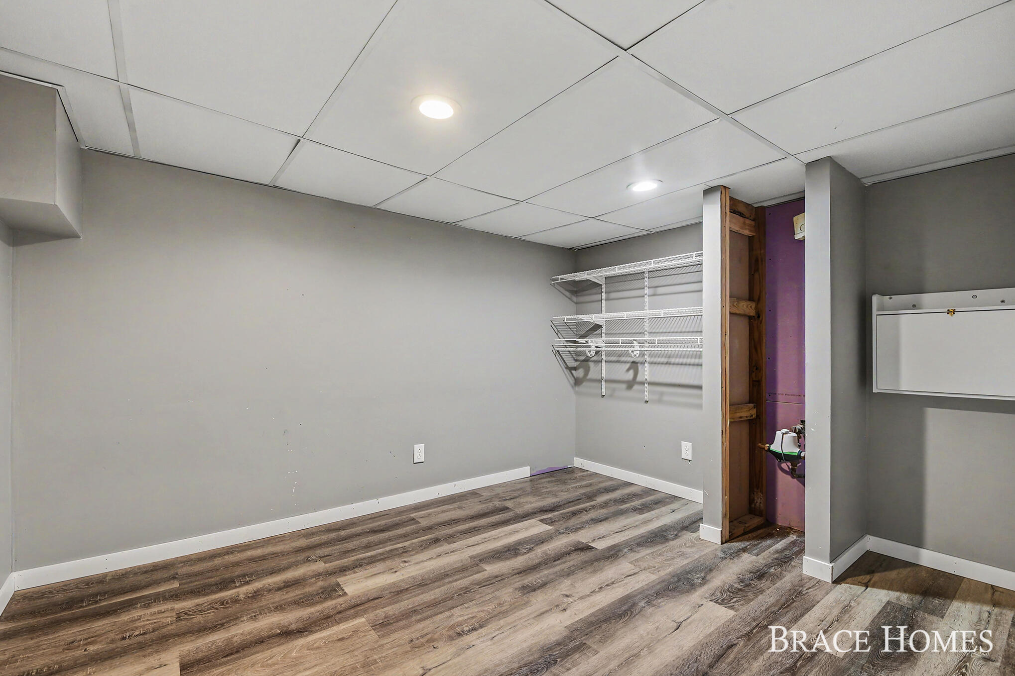 7575 Regal Avenue SE Grand Rapids MI 49548