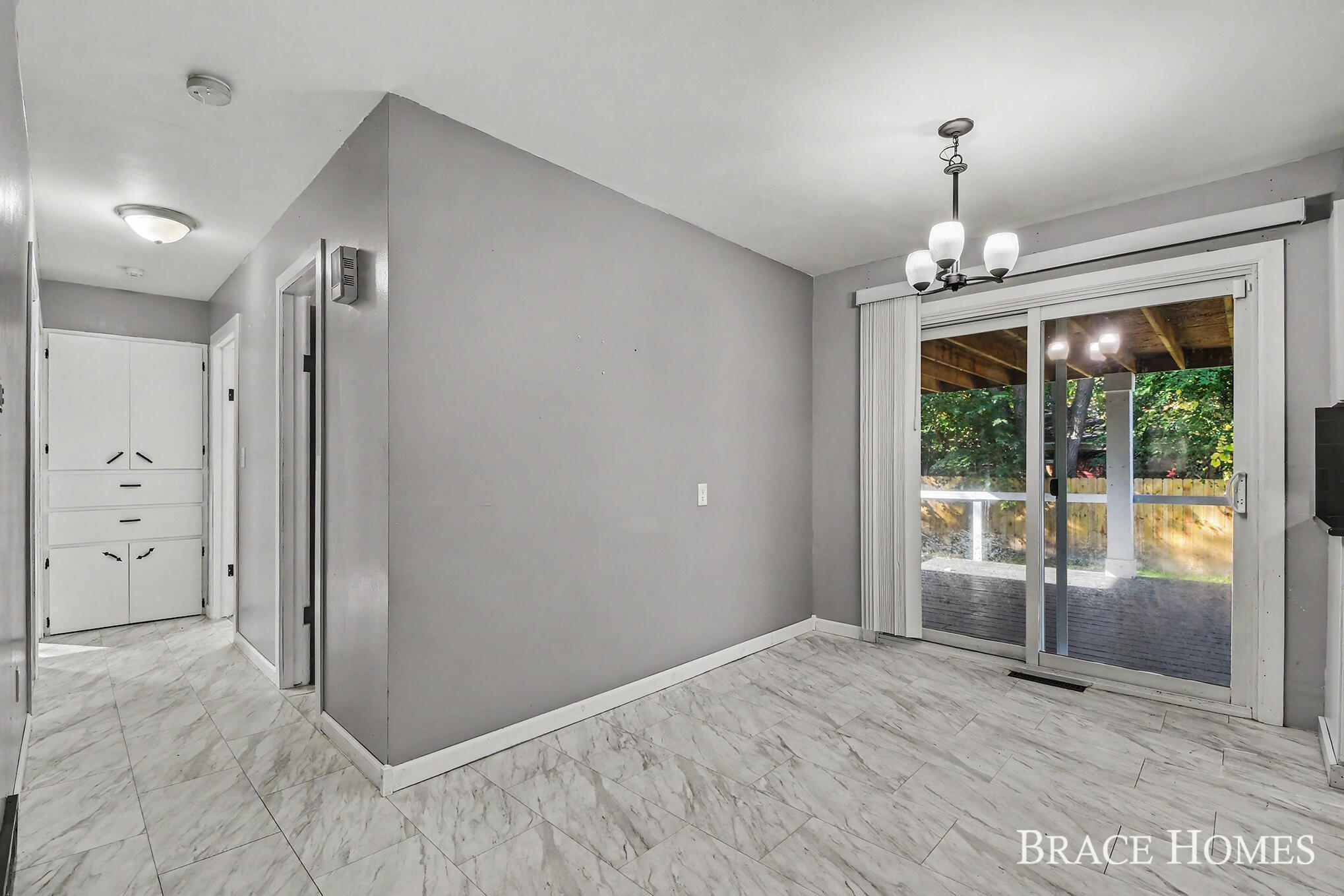 7575 Regal Avenue SE Grand Rapids MI 49548