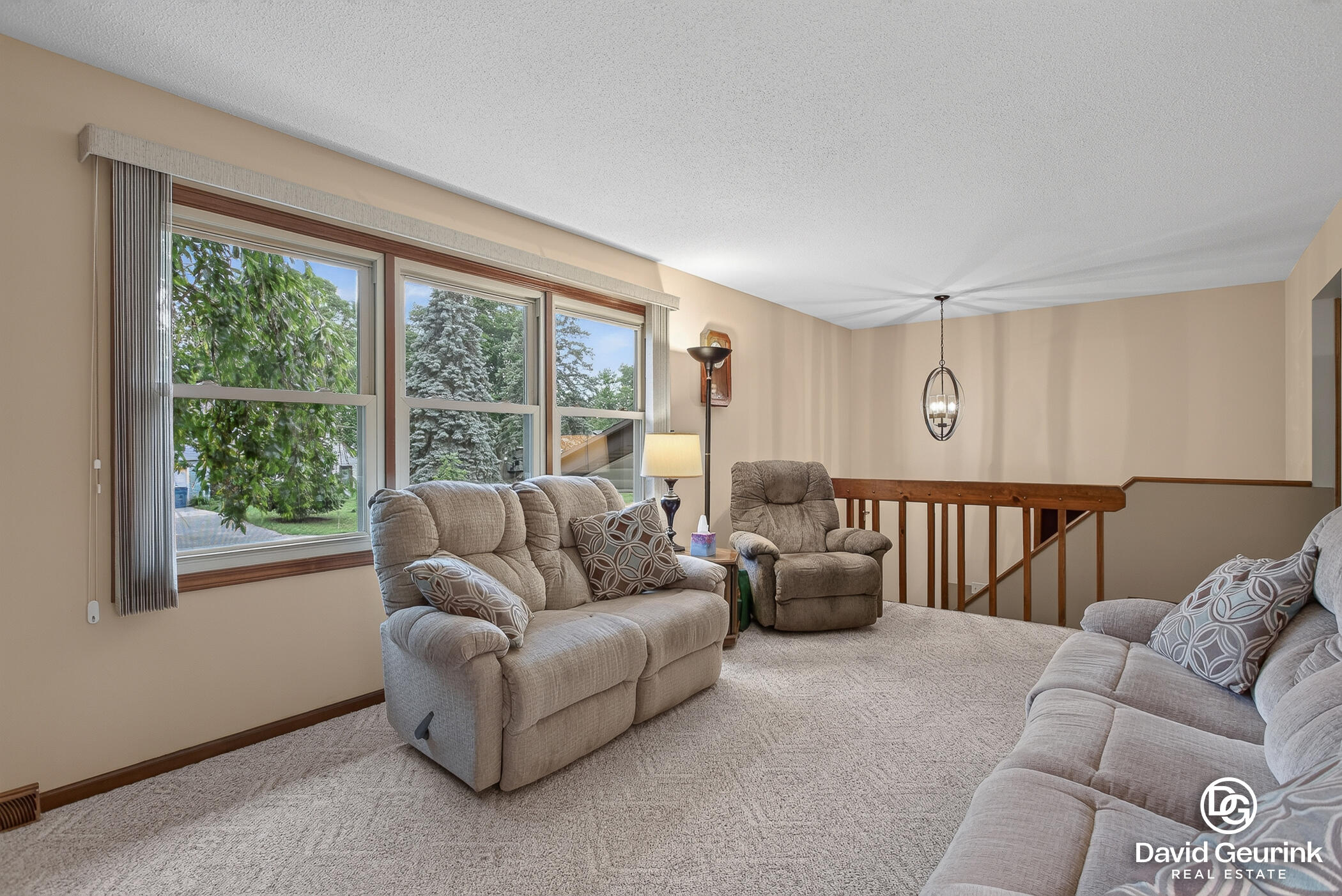 325 N Lindy Street Zeeland MI 49464