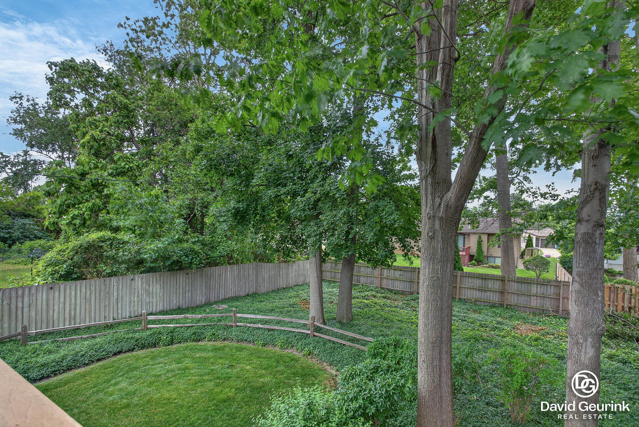 325 N Lindy Street Zeeland MI 49464