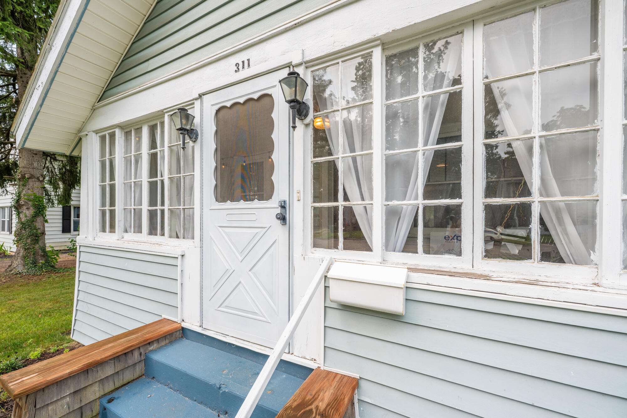 311 N Front Street Dowagiac MI 49047