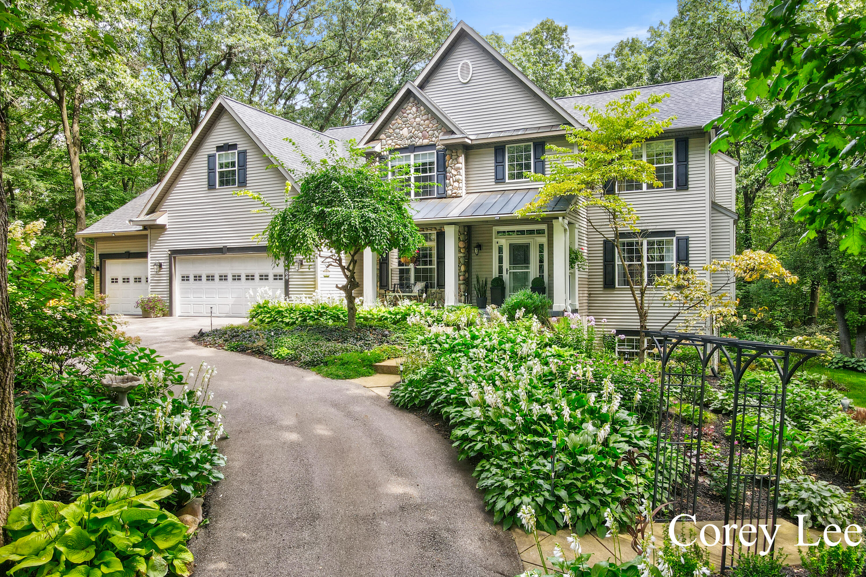 8484 Rocky Pines Drive NE Rockford MI 49341