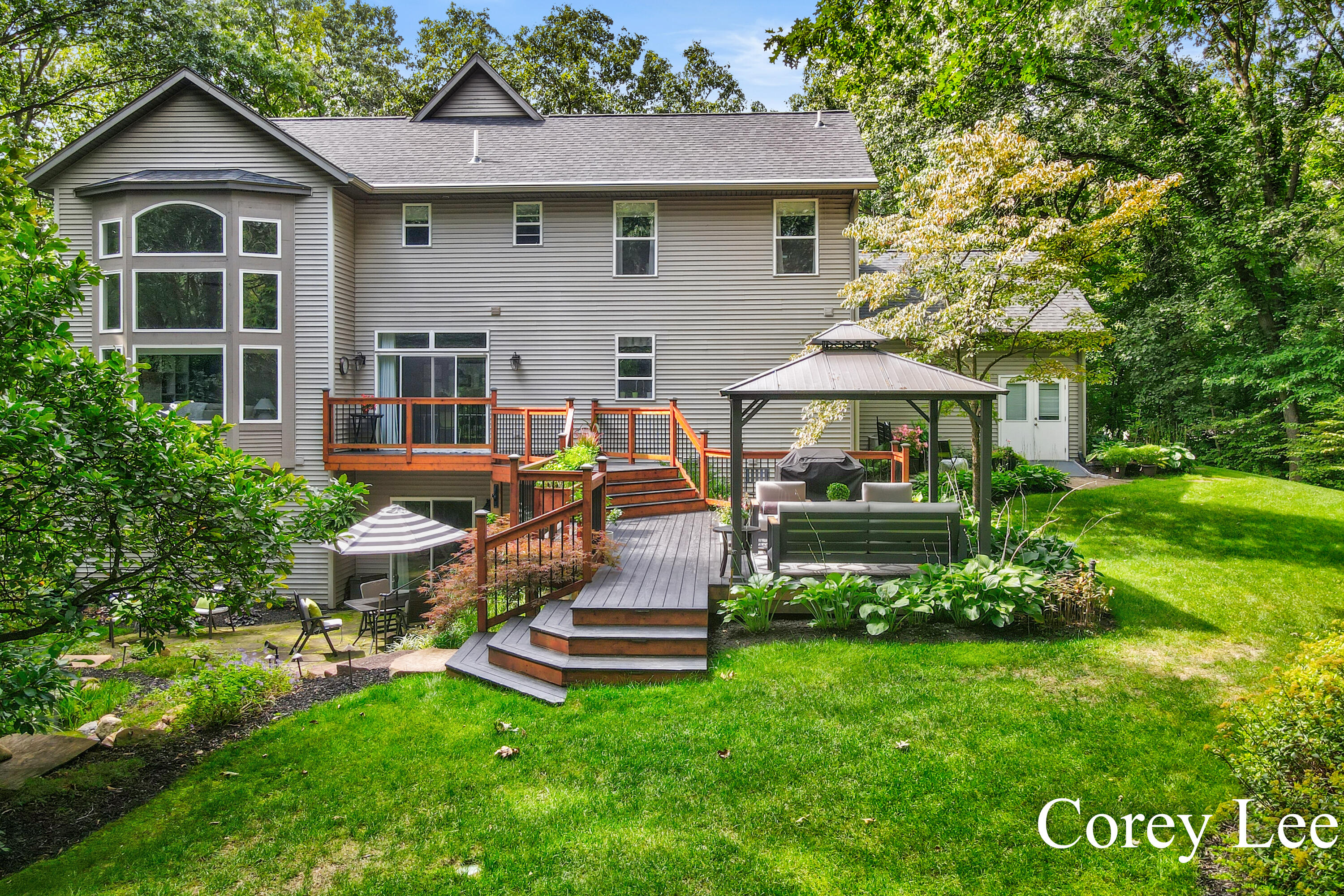 8484 Rocky Pines Drive NE Rockford MI 49341