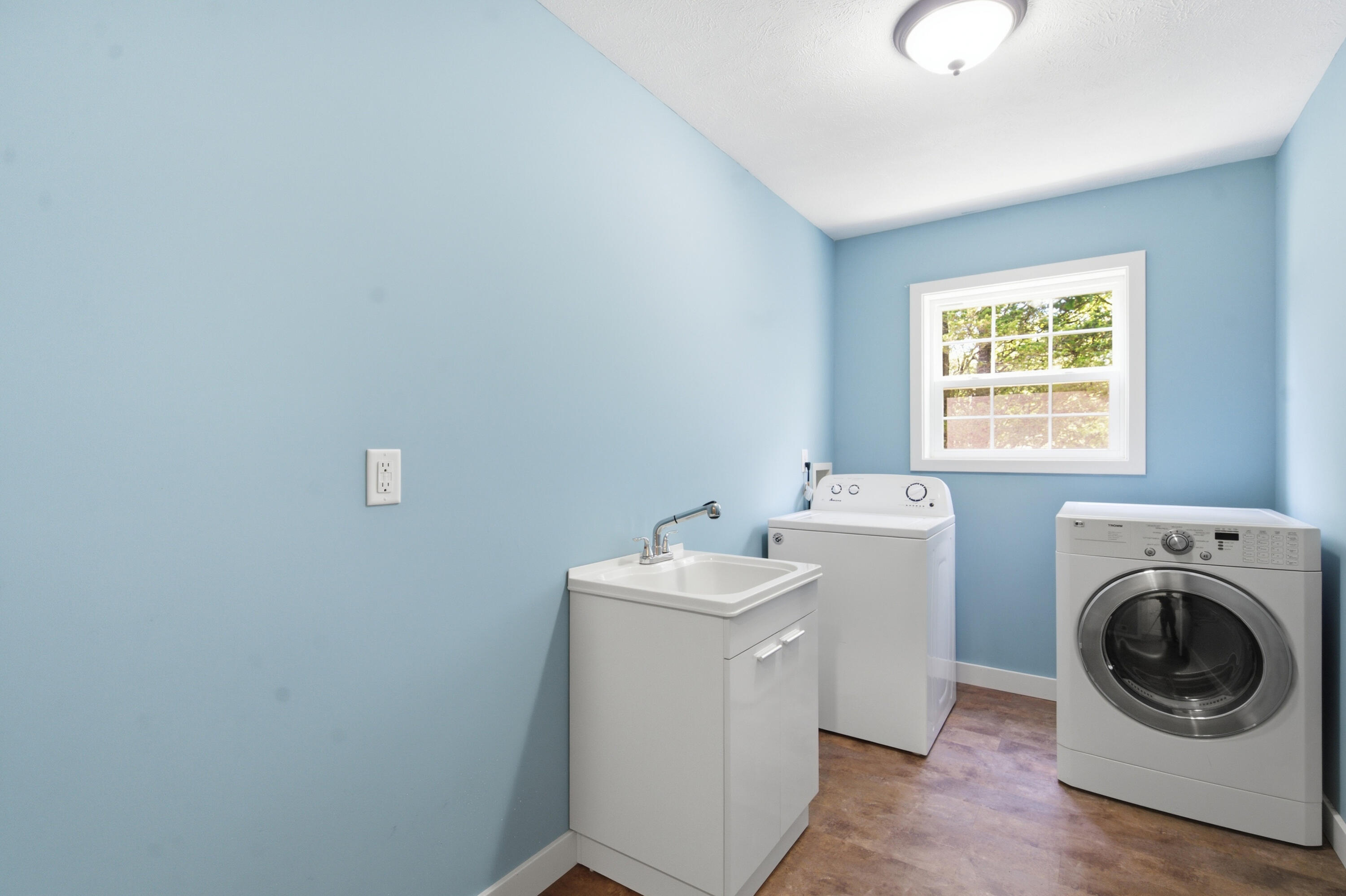 449 Blue Star Highway South Haven MI 49090