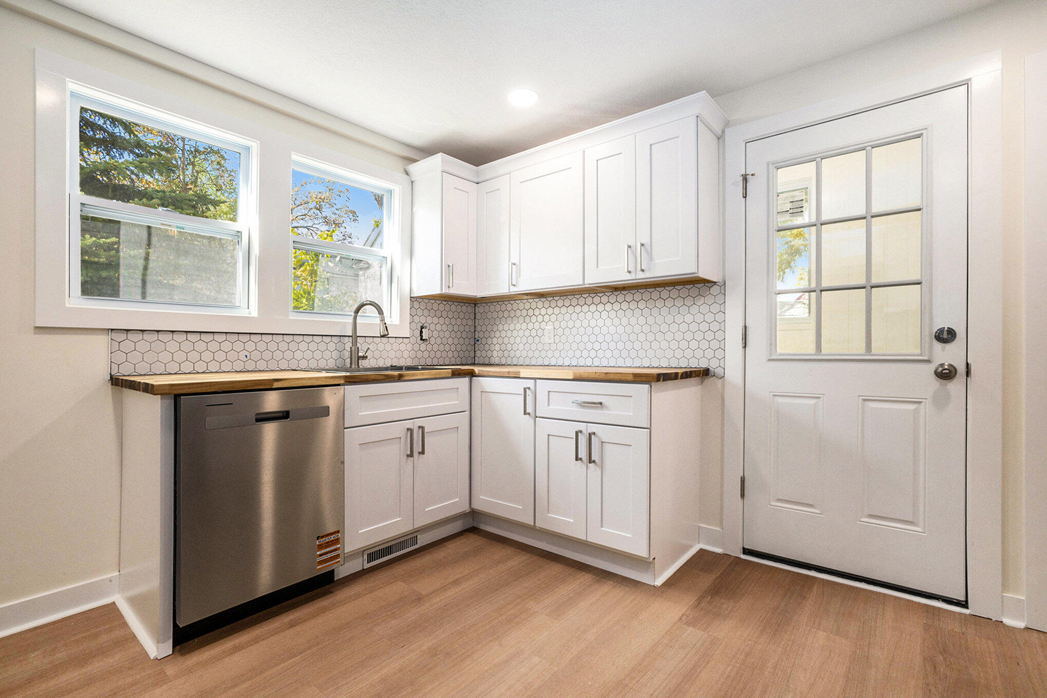 1125 Baxter Street SE Grand Rapids MI 49506