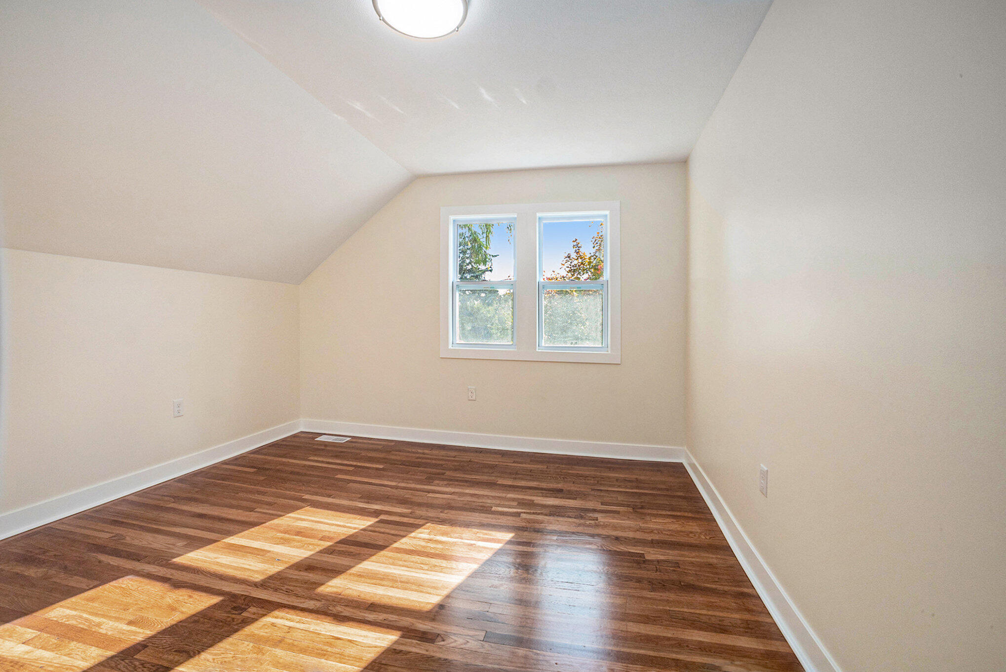 1125 Baxter Street SE Grand Rapids MI 49506