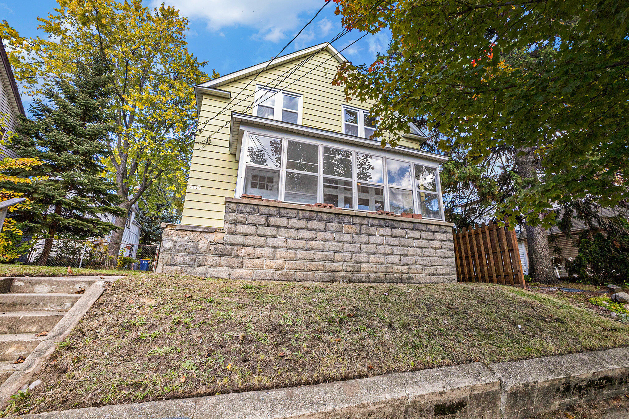 1125 Baxter Street SE Grand Rapids MI 49506