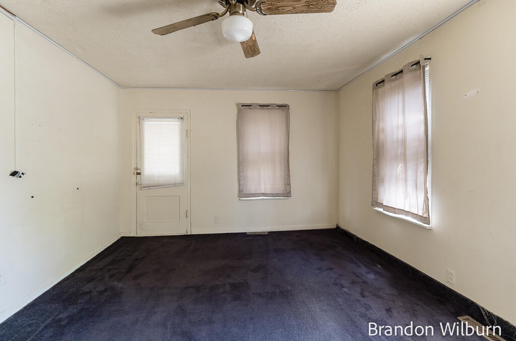 3259 Maple Grove Road Muskegon MI 49441