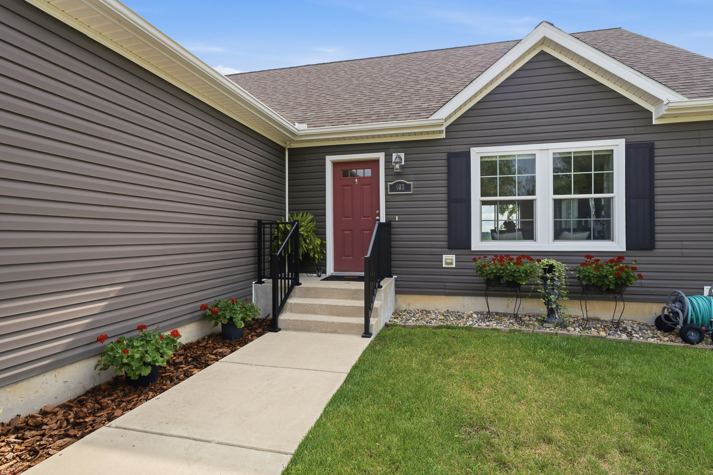 403 Tulip Drive Three Oaks MI 49128