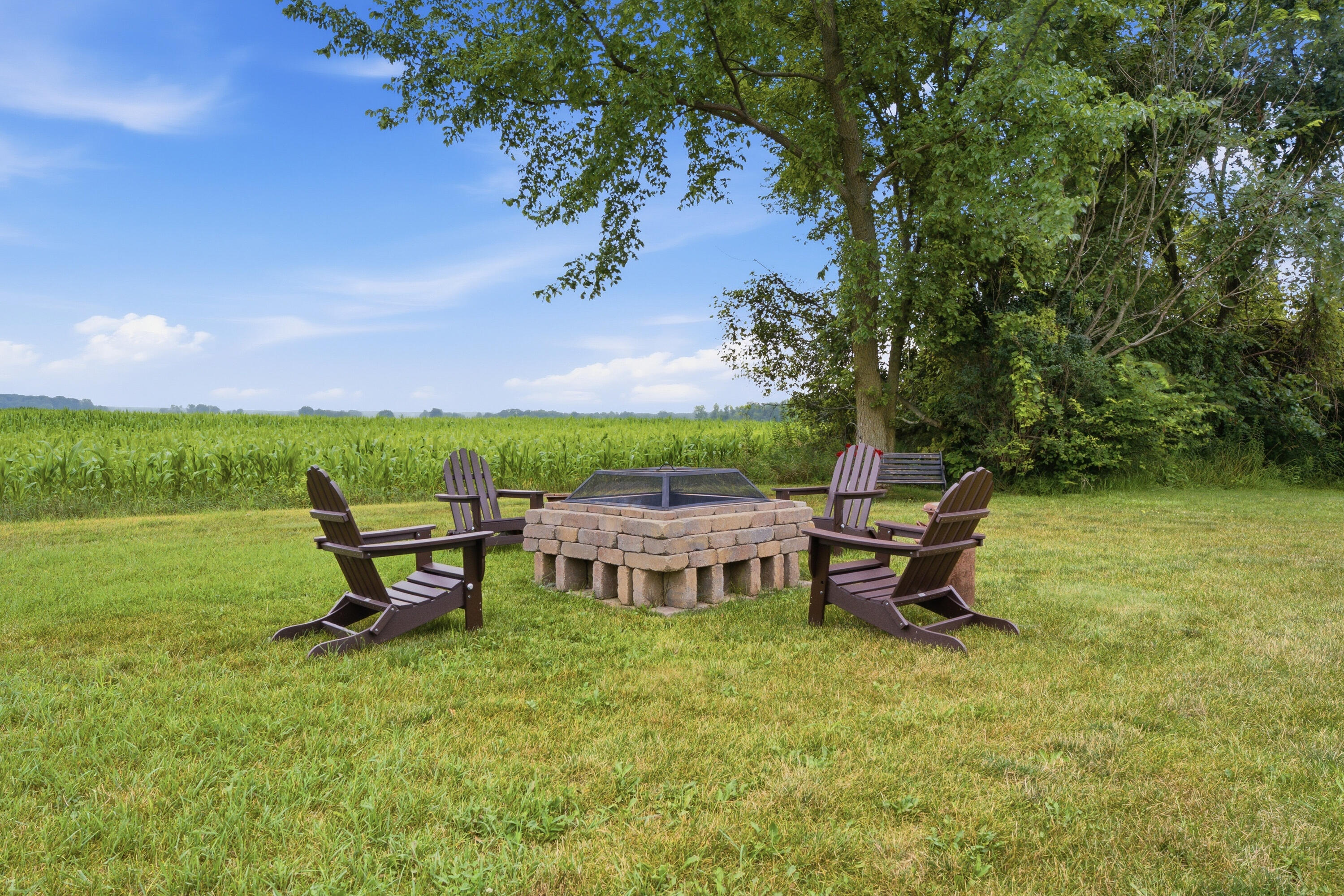 403 Tulip Drive Three Oaks MI 49128