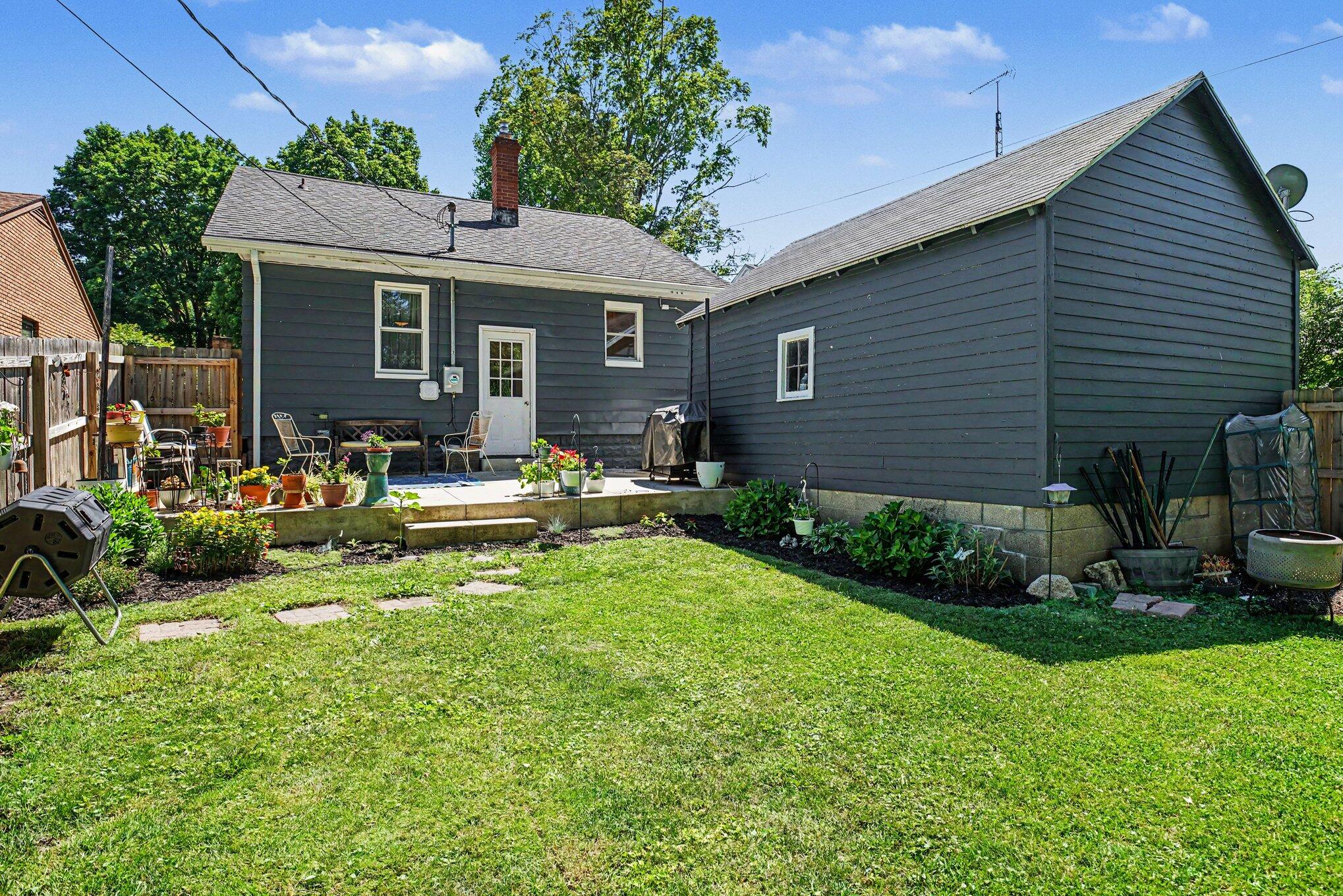 1339 Ferry Street Niles MI 49120