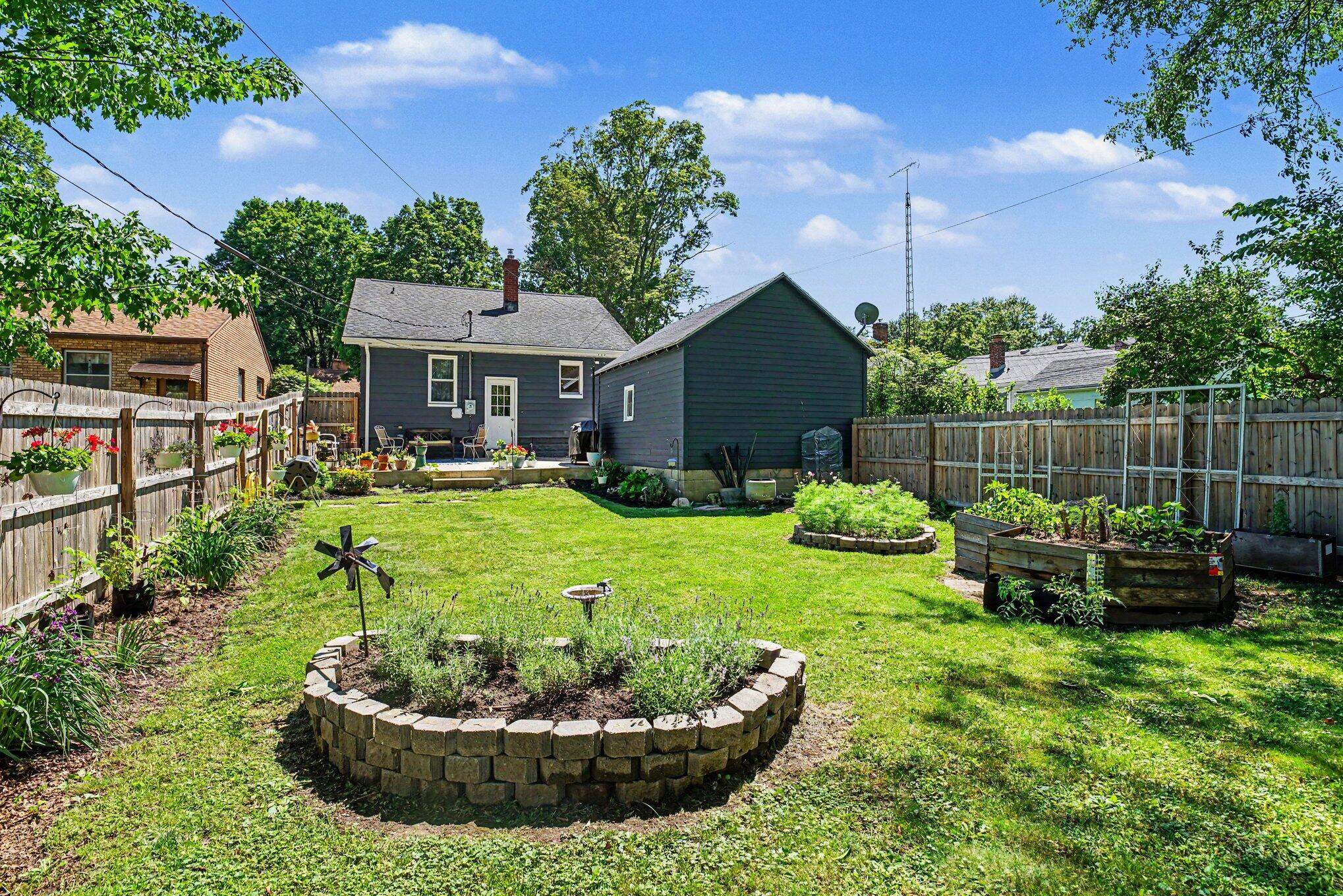 1339 Ferry Street Niles MI 49120