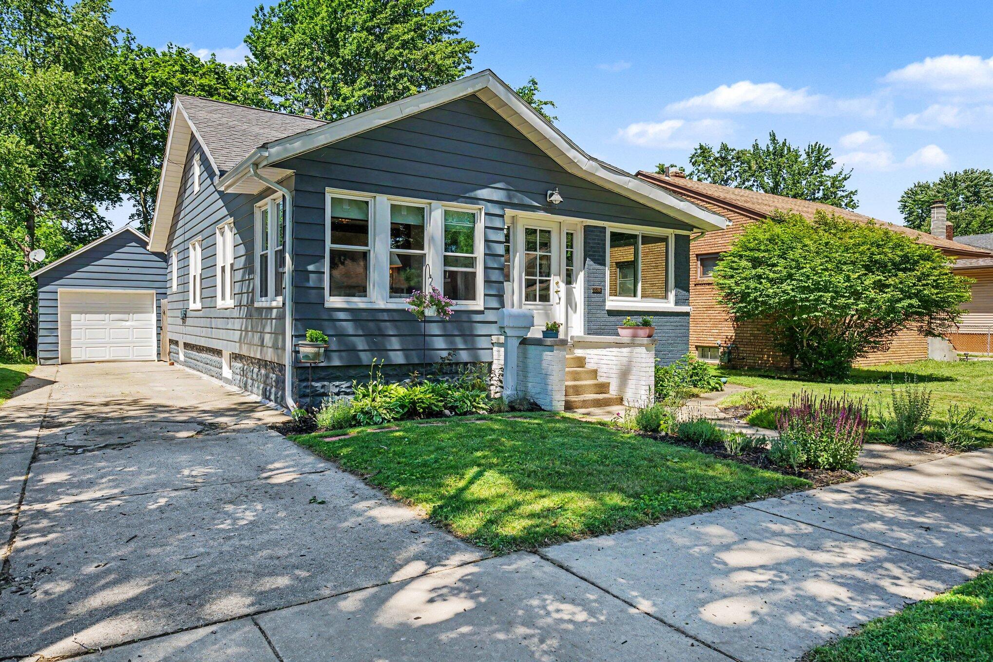 1339 Ferry Street Niles MI 49120