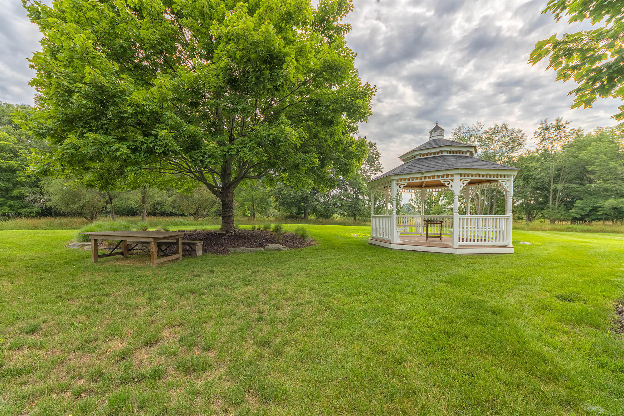 2975 Lakeshore Drive Fennville MI 49408