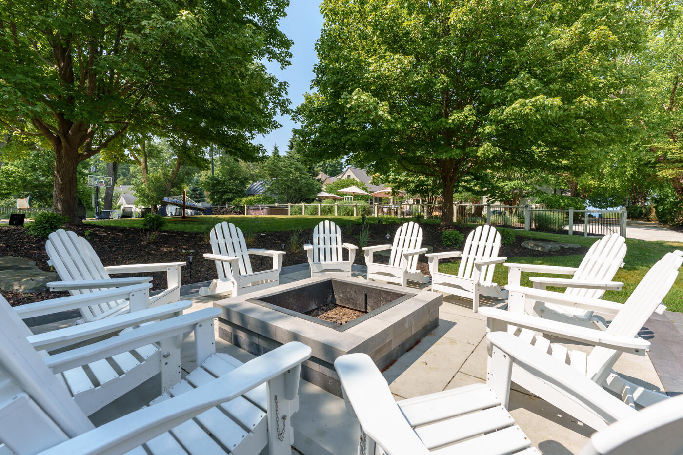 2975 Lakeshore Drive Fennville MI 49408