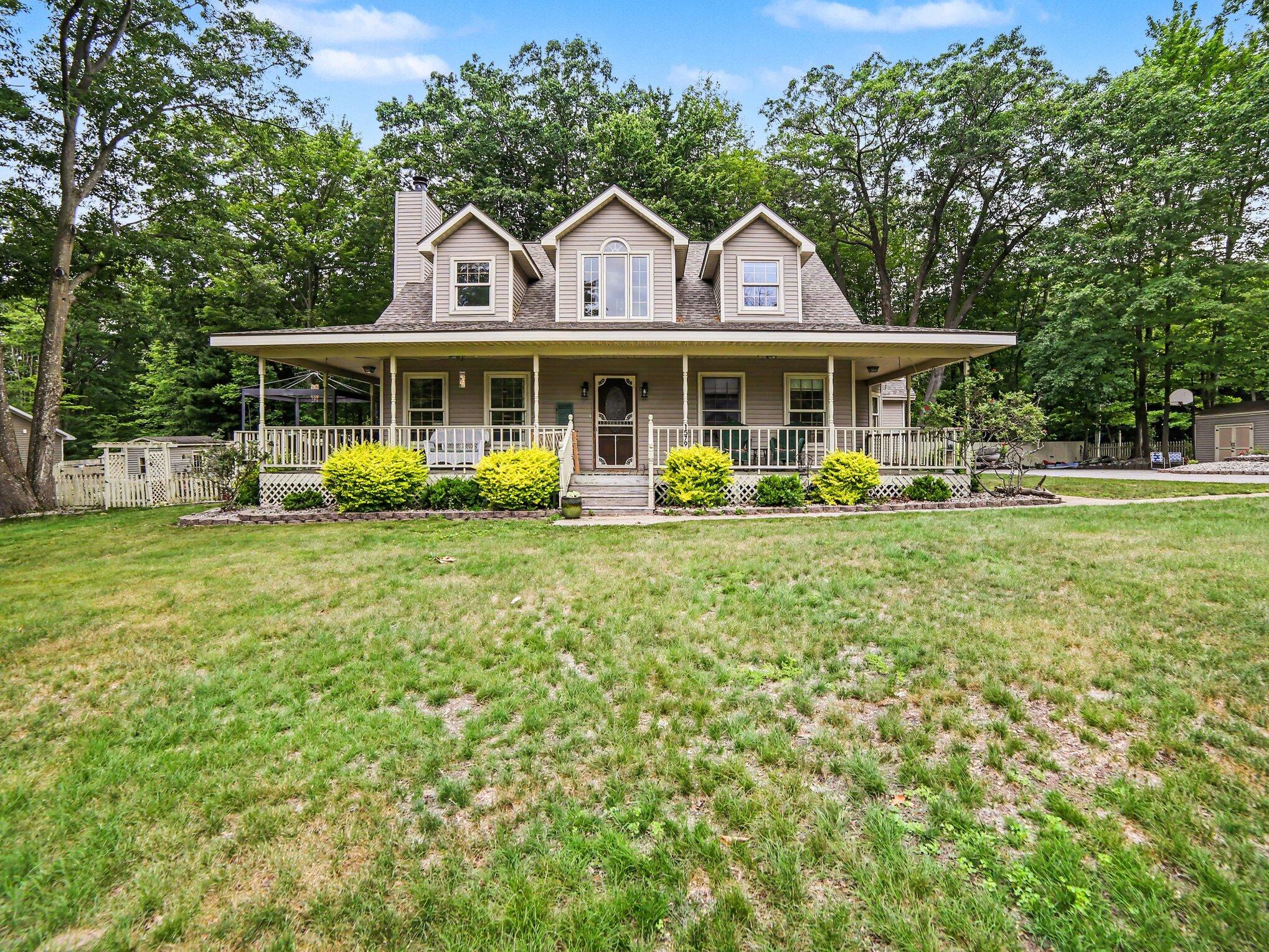 1579 N Marilyn Drive Ludington MI 49431