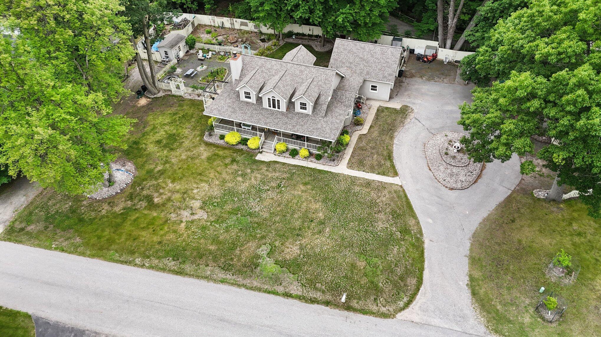 1579 N Marilyn Drive Ludington MI 49431