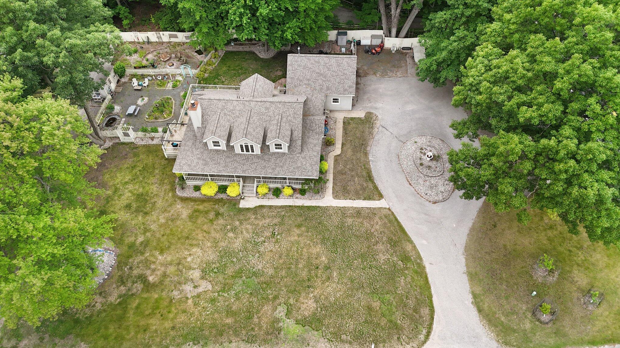 1579 N Marilyn Drive Ludington MI 49431