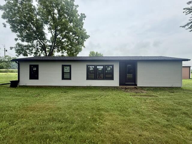 6633 W Forest Lawn Road Three Oaks MI 49128
