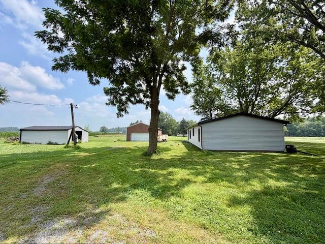 6633 W Forest Lawn Road Three Oaks MI 49128