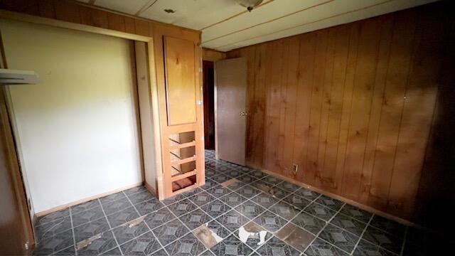 6633 W Forest Lawn Road Three Oaks MI 49128