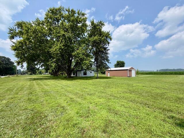 6633 W Forest Lawn Road Three Oaks MI 49128