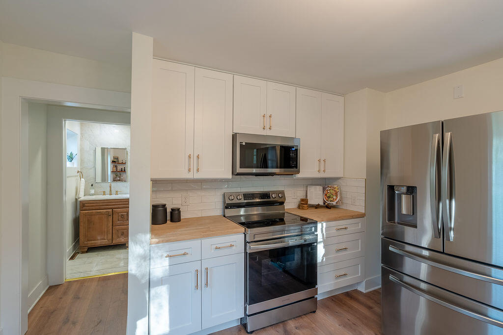 3527 Carlton Avenue NE Grand Rapids MI 49525