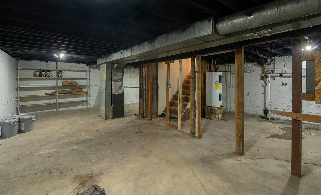 3527 Carlton Avenue NE Grand Rapids MI 49525